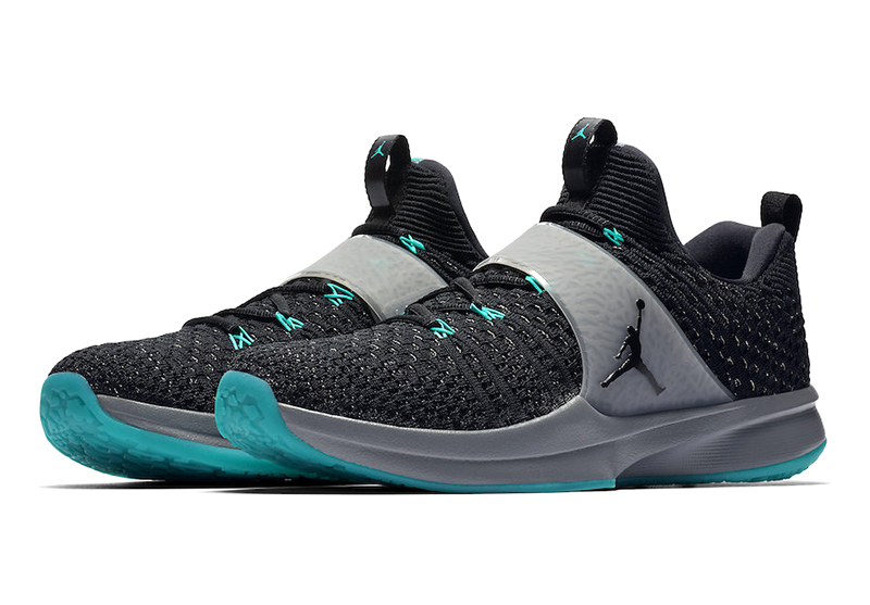 nike trainer 2 flyknit