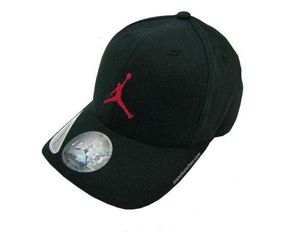 Gorra jordan negra con rojo cheap