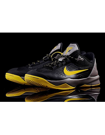 Nike Zoom Kobe Venomenon 3 "Carroll" (004/negro/amarillo/gris)