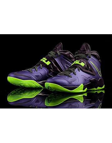 Lebron Zoom Soldier VII "Jocker" (500/court purpl/lima/negro)
