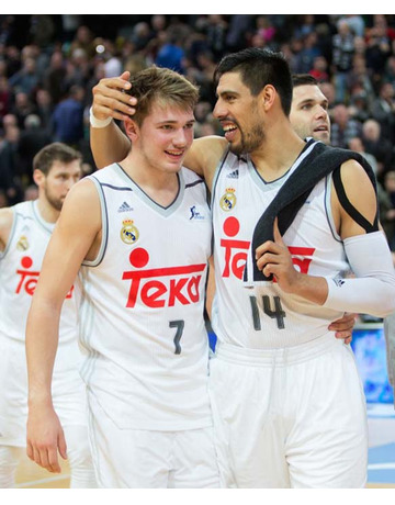 Camiseta Luka Doncic #7# Real Madrid Basket 2015-2016 (blanco/gris)