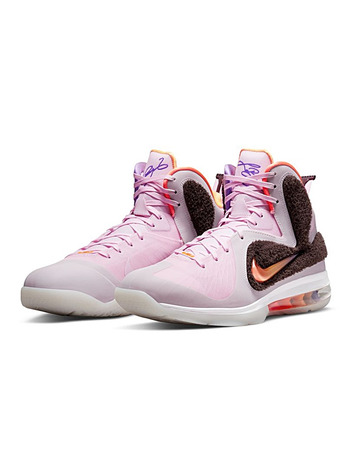 Lebron James - Nike Lebron -