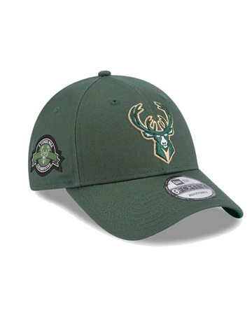 New Era Milwaukee Bucks Team Side Patch 9FORTY Cap