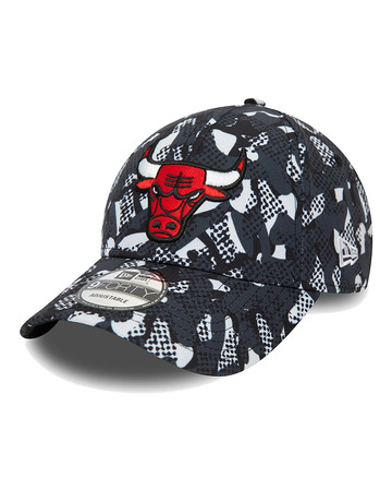 New Era NBA Chicago Bulls Seasonal Print 9FORTY Adjustable Cap