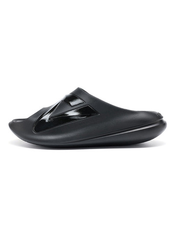 Peak Chanclas de Recuperación Taichi "Black"