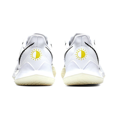 kyrie low 3 eclipse