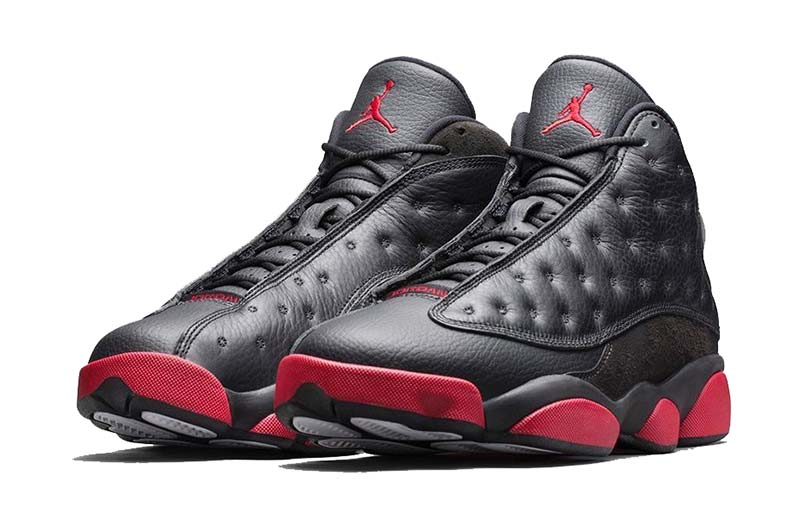 jordan 13 negro con rojo