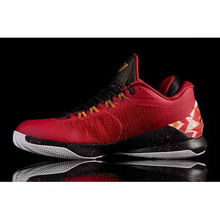 Jordan CP3.VIII "Christmas" (625/cardinal red/bronze/blanco)