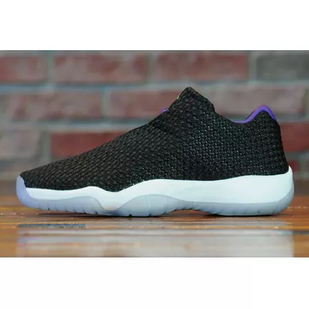 Air Jordan Future Low GG "Ghost Green"