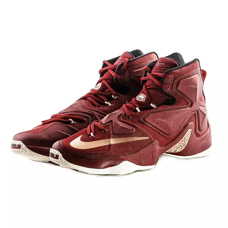 Lebron XIII "Cavaliers" (690/team red/bronze/black)
