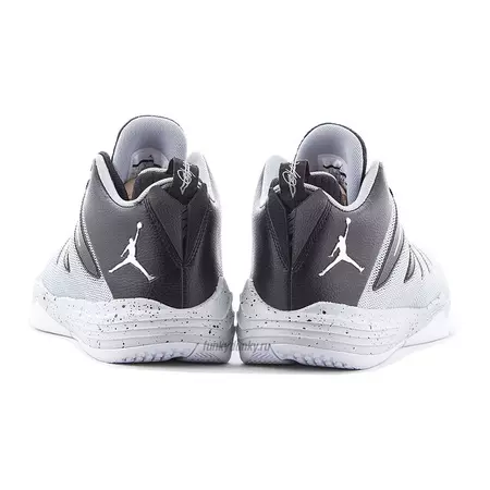 Jordan CP3 IX "Mix" (003/gris/negro/plata)