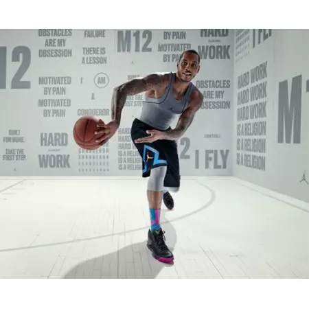 Jordan Melo M12 "The Dungeon" (030/negro/naranja/rosa/azul)