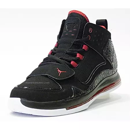 Jordan Evolution 85  (001/negro/rojo)