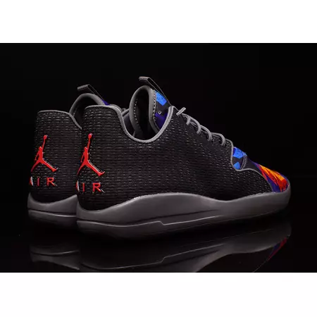 Jordan Eclipse "Sweater" (035/negro/azul/rojo)