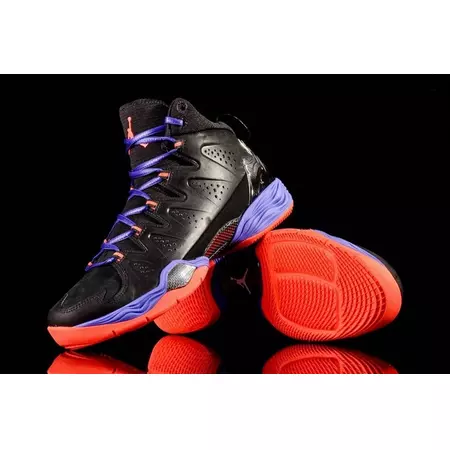 Jordan Melo M10 "Raptors" (053/negro/purple/infrared)
