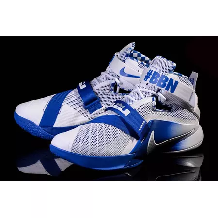 Lebron Soldier IX Premium "Kentucky" (104/white/silver/gym royal)