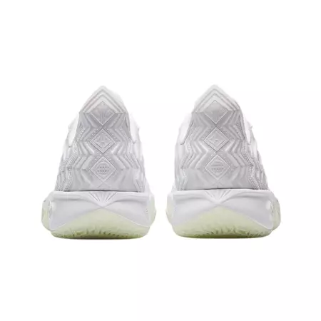 ANTA Kyrie Irving Kai 2 "White Phantom"