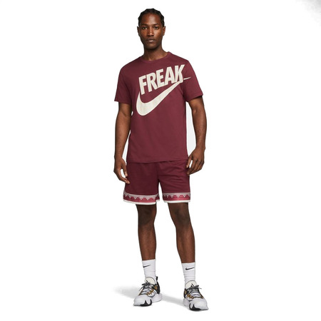 Giannis Nike Dri-FIT Men's Basketball T-Shirt "Beetroot"