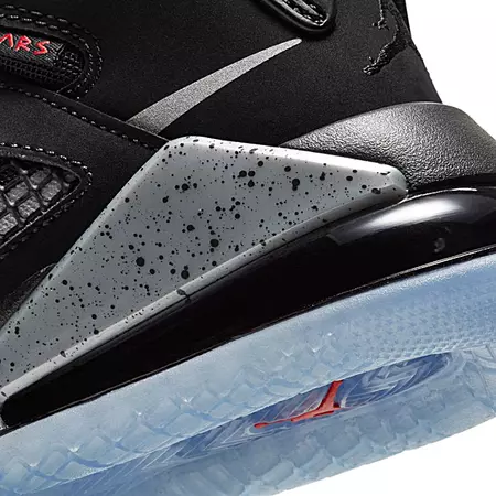 Jordan Mars 270 (GS) "Black Fire"