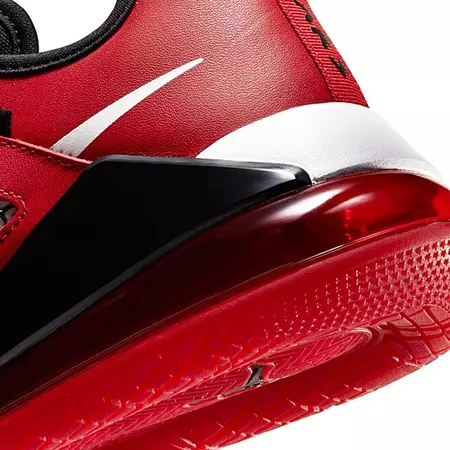 Jordan Mars 270 Low "Chicago"