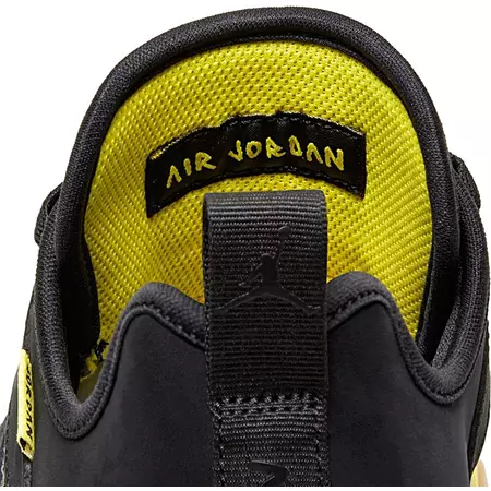Jordan Mars 270 Low "Thunder"
