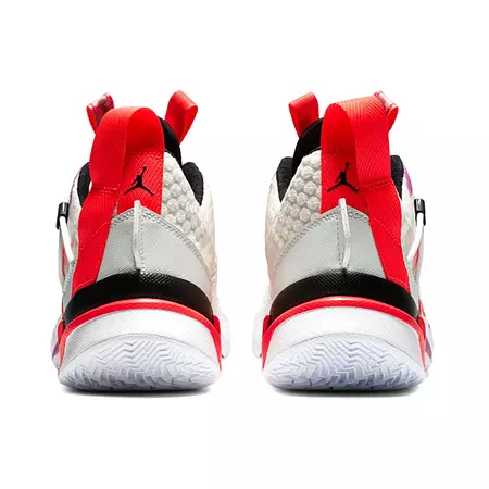 Jordan "Why Not?" Zer0.3 SE “Aura-Flash Crimson”
