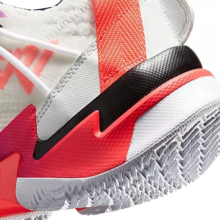 Jordan "Why Not?" Zer0.3 SE “Aura-Flash Crimson”