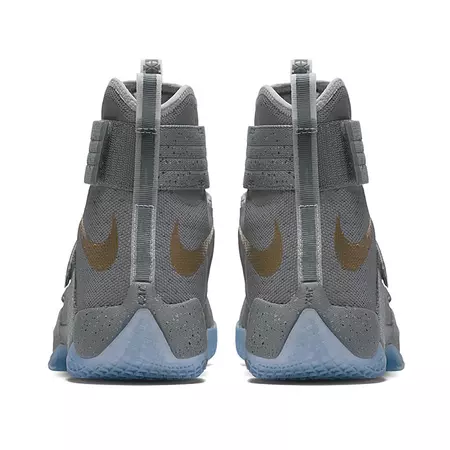 LeBron Soldier 10 SFG Player Edition "Golden Wolf" (010/grey/gold)