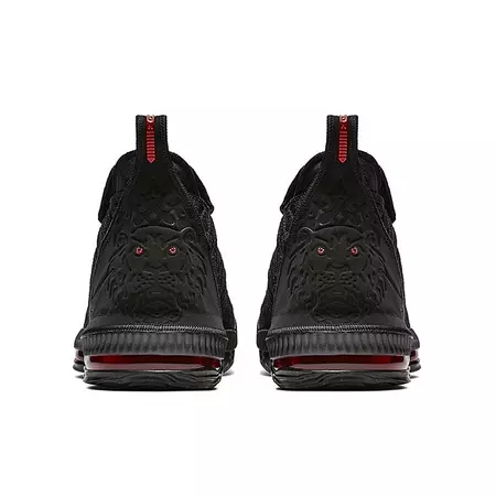 Lebron XVI "Fresh Bred"