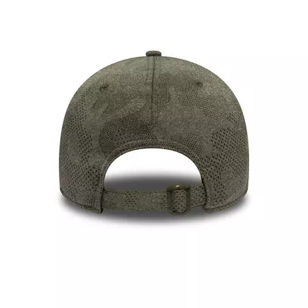New Era Los Angeles Dodgers Engineered Plus 9FORTY