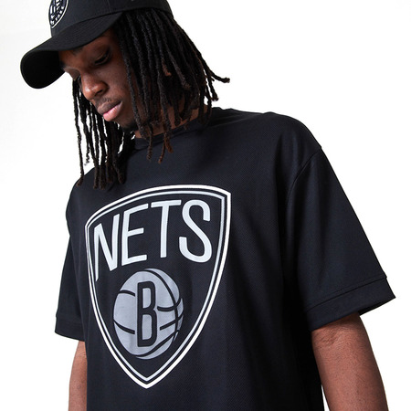 New Era NBA Brooklyn Nets Outline Mesh Oversized Tee