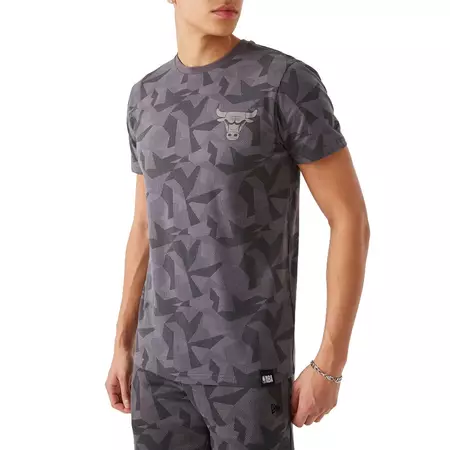 New Era NBA Chicago Bulls Geometric Camo T-shirt