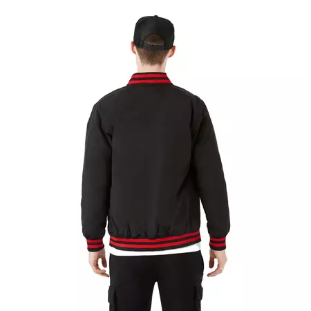 New Era NBA Chicago Bulls Patch Logo Bomber Jacket "Black"