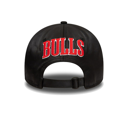 New Era NBA Chicago Bulls Satin 9TWENTY Adjustable Cap