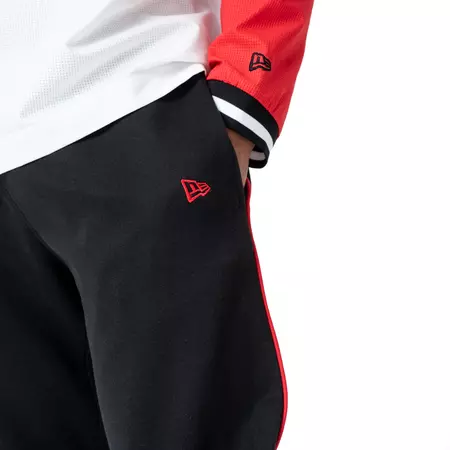 New Era NBA Stripe Piping Jogger Chicago Bulls pants