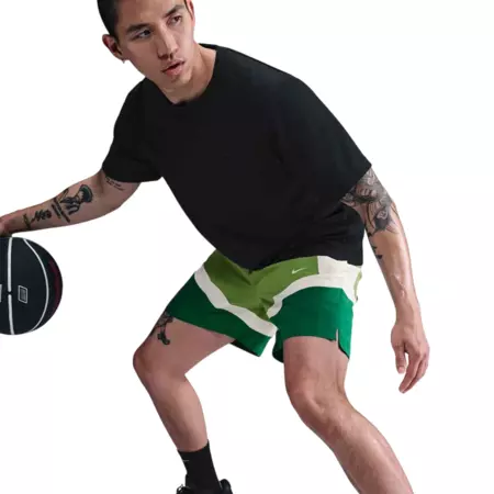 Nike Icon Dri-FIT 15 cm Basketball Shorts "Chlorophyll"