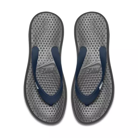 Nike Solay Thong (001)