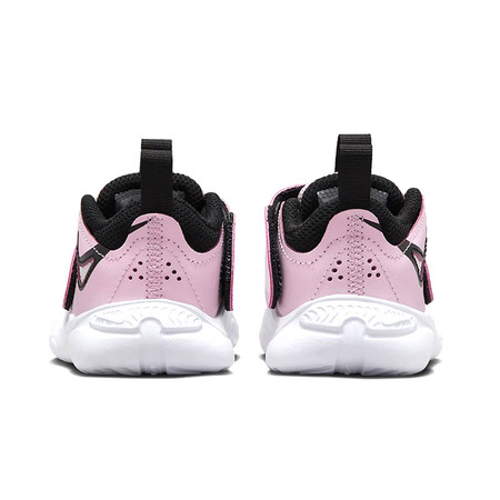 Nike Team Hustle D 11 "Pink"