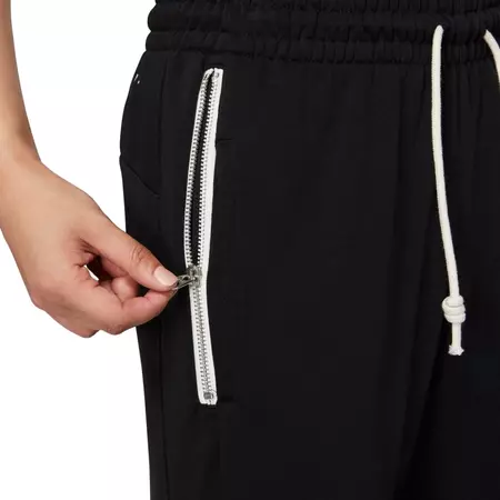 Nike WMNS Swoosh Fly Standard Issue Pant