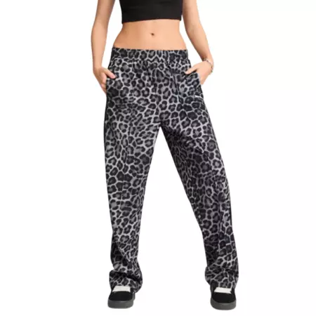 Puma T7 LEO LUXE AOP Straight Pants op "Black"