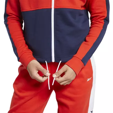 Reebok Training Essentials Logo