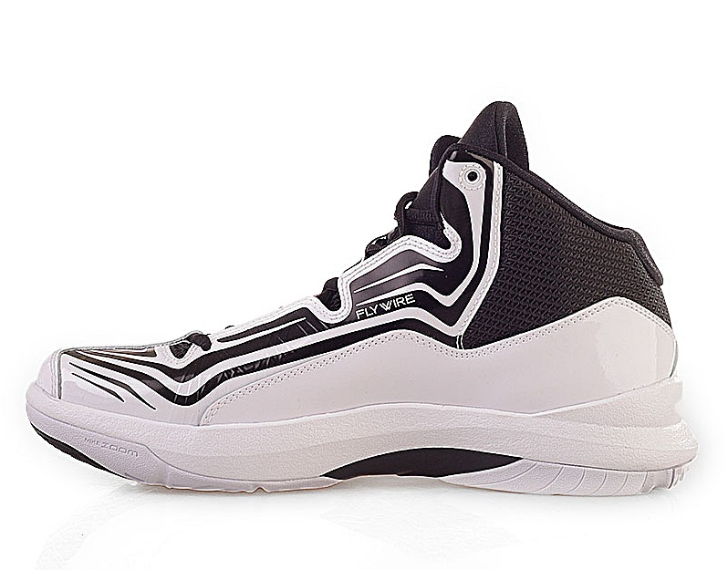 tenis jordan flywire