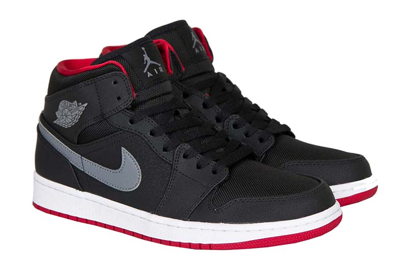 jordan 1 negro con rojo