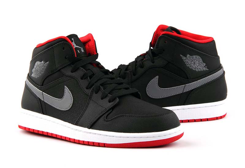 jordan 1 gris con negro