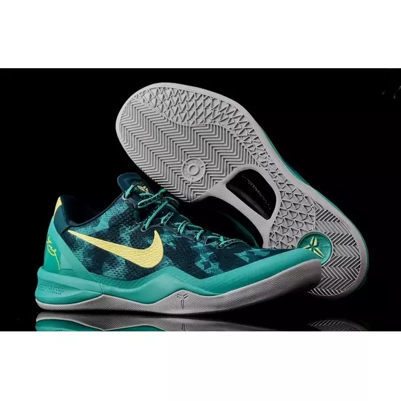 Kobe 8 System+ "Supernatural" (373/esmeralda/amarillo/negro)