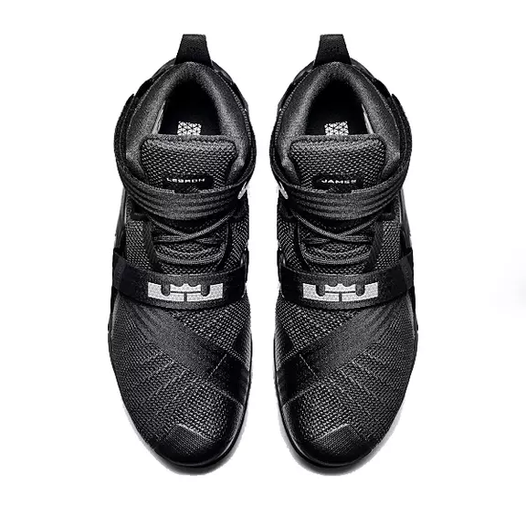 Nike Zoom LeBron Soldier 9 "Dark Knight" (001/negro/plata)