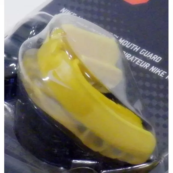 Nike Protector Bucal Max Intake (amarillo)