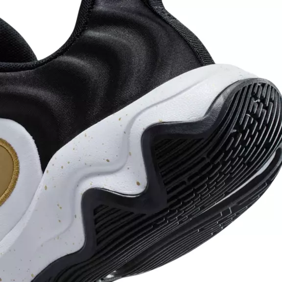 Giannis Immortality 4 (GS) "White/Metallic Gold/Black"