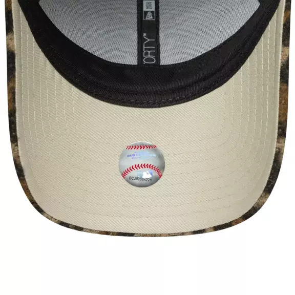 Gorra Ajustable New Era Wmns MLB NY Yankees Cosy Animal Leopard 9FORTY