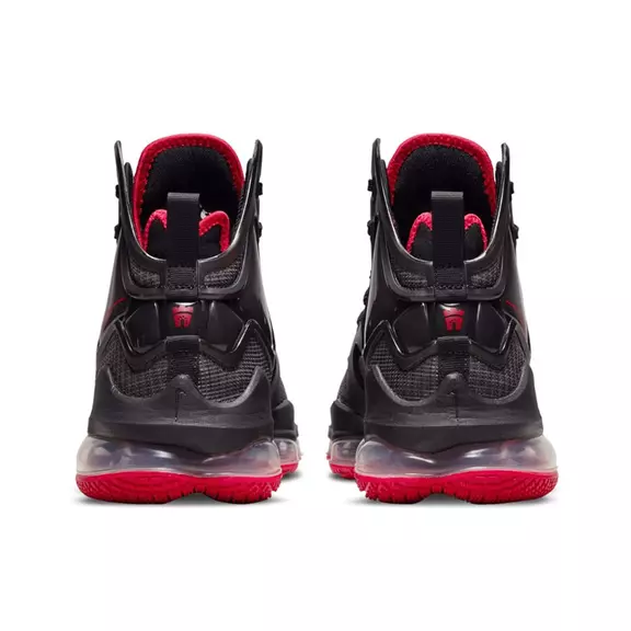 LeBron 19 "Bred"